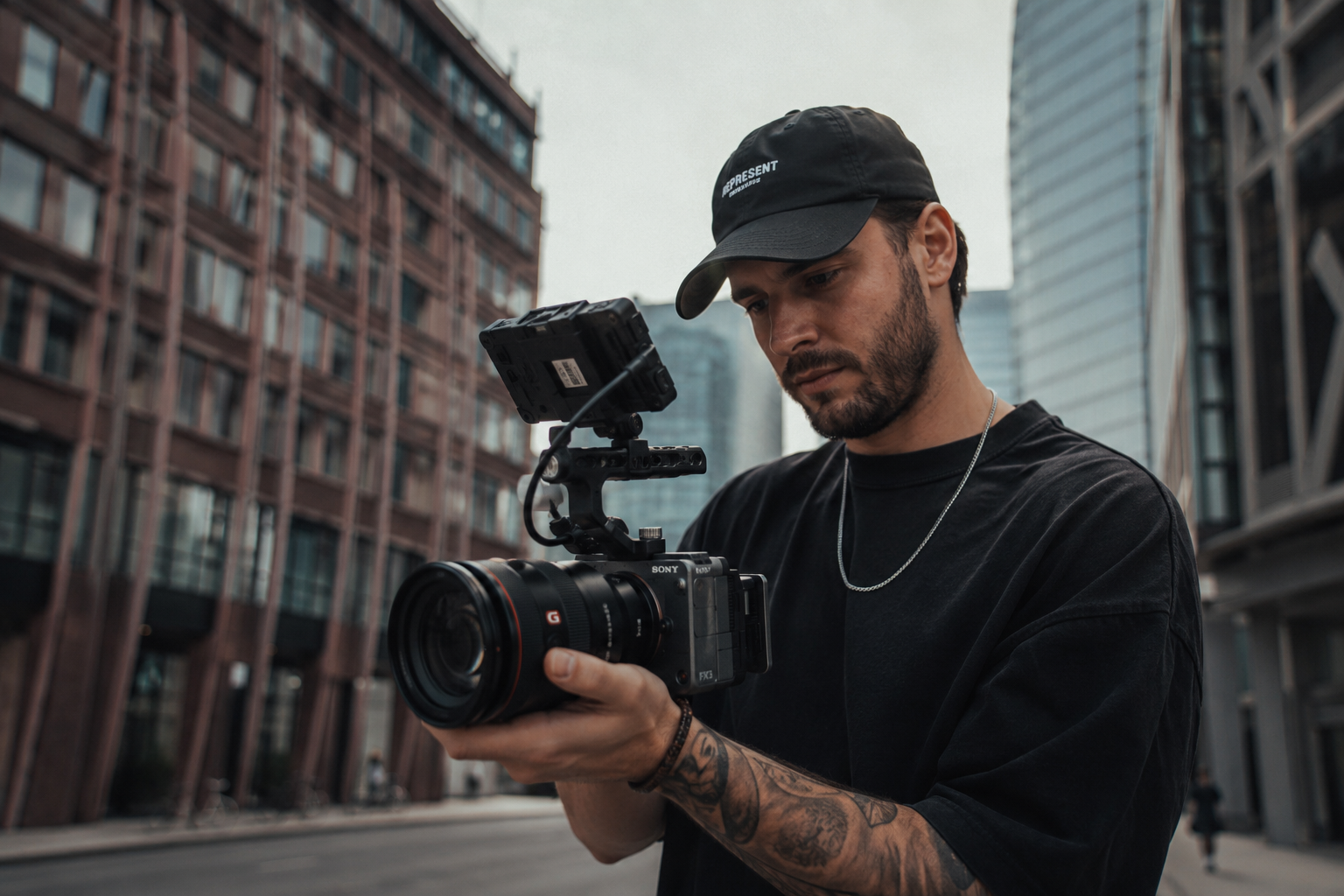 content creator mit Sony fx3 und g-master objektiv